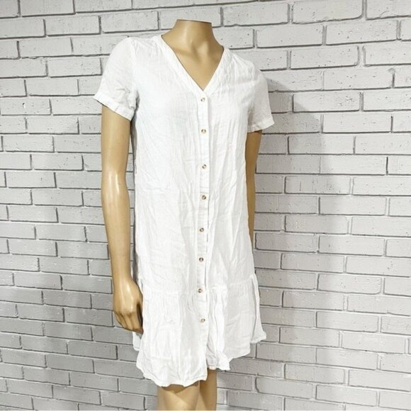 Vero Moda Dresses & Skirts - Vero Moda White Button Down Tea Dress - Size XS